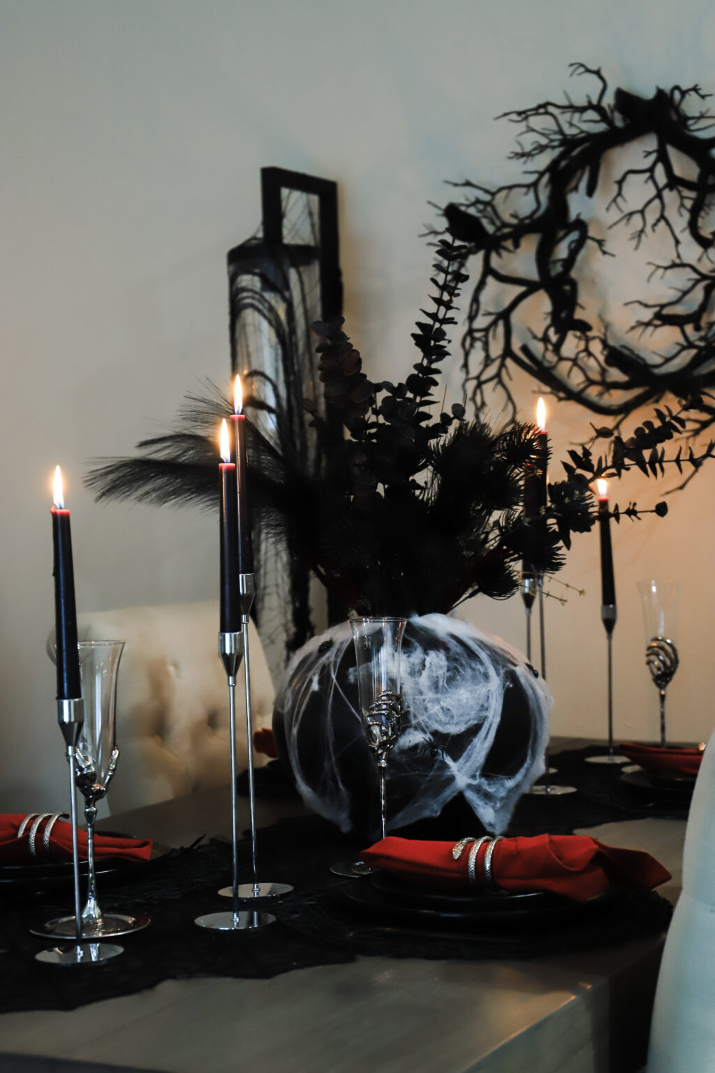 Frightfully Chic Halloween Tablescape IsabelxMarie   IMG 4436 1024x1536 